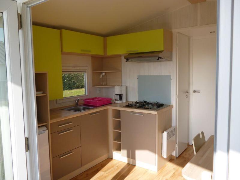 Camping La Corniche Plozevet Bagian luar foto